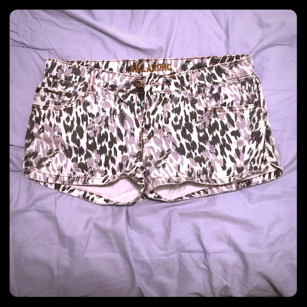 Leopard print jean shorts